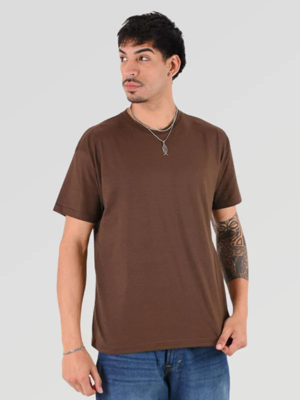 remera-lisa-peinado-hombre-frente.webp Remera Lisa Cardado Mercializado Adulto